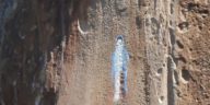 La Virgen de Guadalupe pintada en la pared de roca de Penitente Canyon, Colorado, Estados Unidos 3