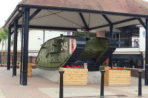 Tanque "Mark IV" de la Primera Guerra Mundial en Ashford, Inglaterra